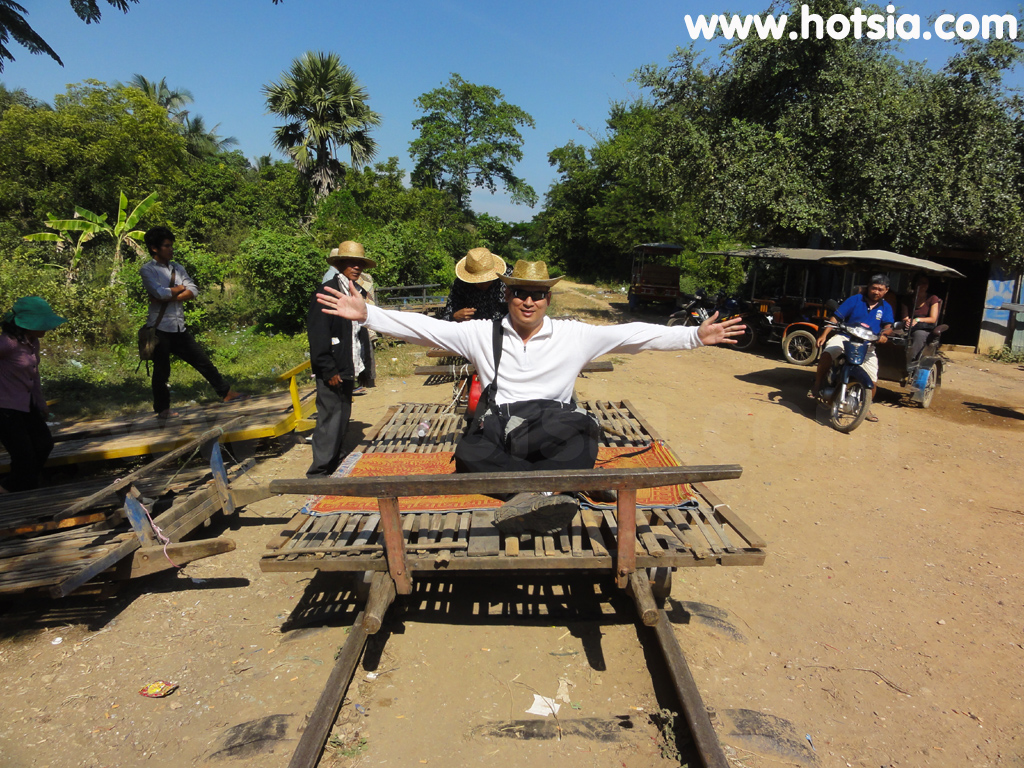 พระตะบอง รถไฟไม้ไผ่พระตะบอง