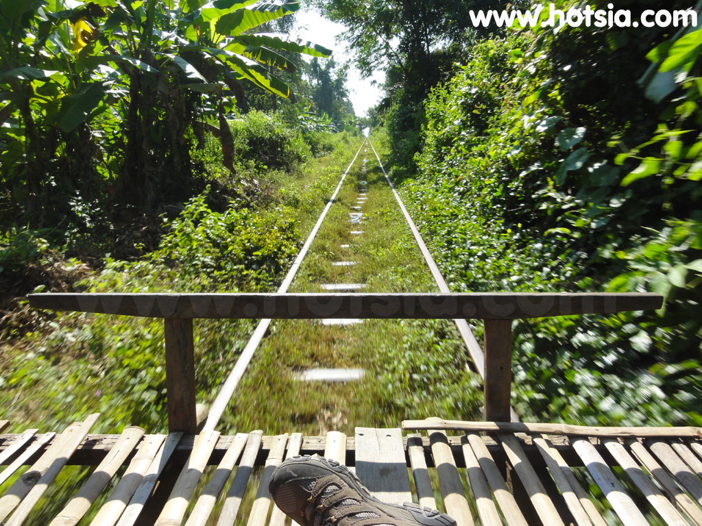 พระตะบอง รถไฟไม้ไผ่พระตะบอง