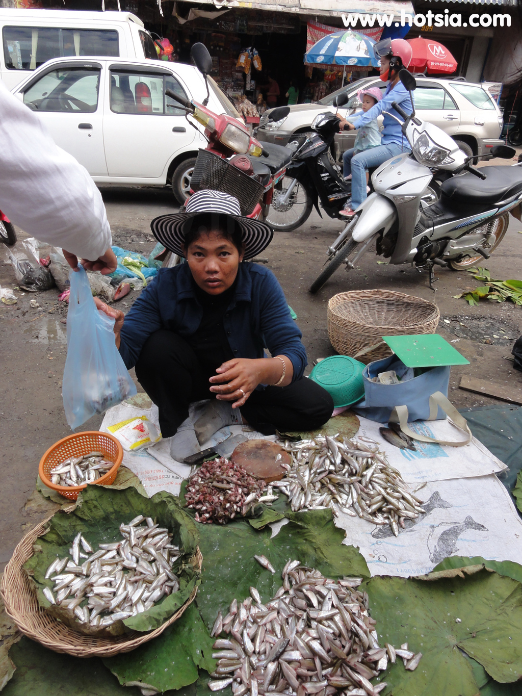 พระตะบอง ตลาดสดพระตะบอง