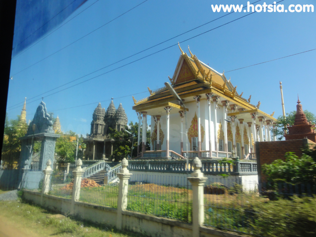 พระตะบอง เดินทางจากพนมเปญมาพระตะบอง