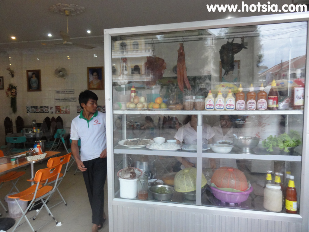 พระตะบอง ร้านอาหาร white rose พระตะบอง