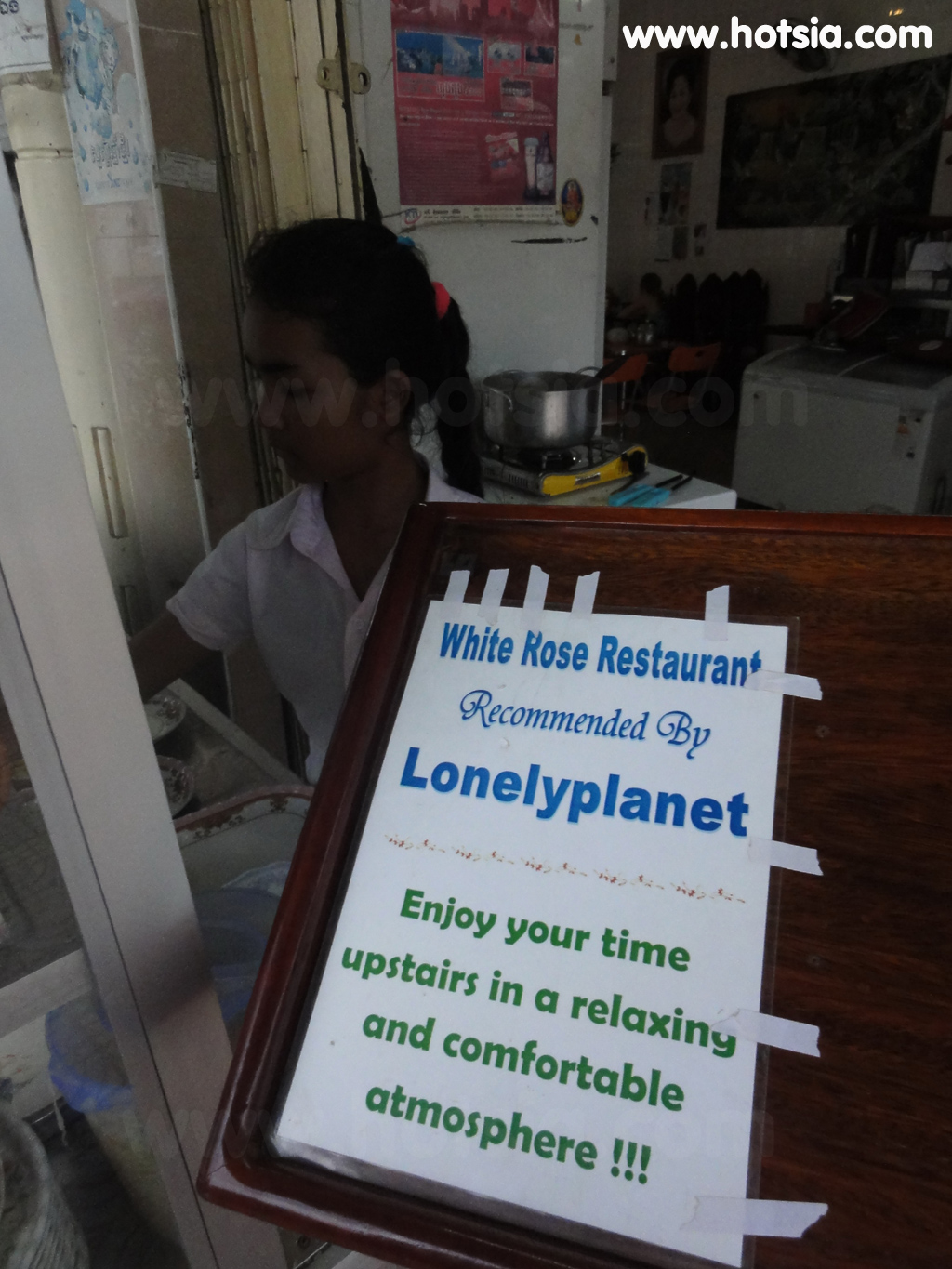 พระตะบอง ร้านอาหาร white rose พระตะบอง