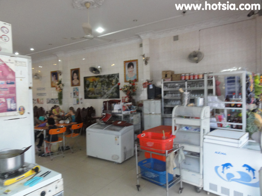 พระตะบอง ร้านอาหาร white rose พระตะบอง