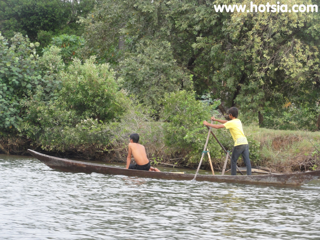 จังหวัดกำปอด ล่องเรือชมอาทิตย์ตกแม่น้ำกำปอด