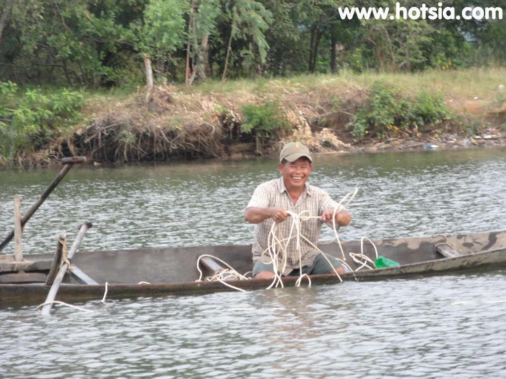 จังหวัดกำปอด ล่องเรือชมอาทิตย์ตกแม่น้ำกำปอด