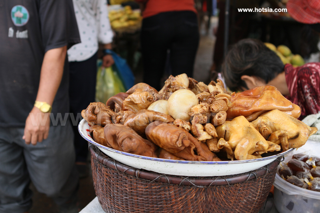 เที่ยวกำปงจาม ขนมฝรั่งกุฎีจีน ตลาดกำปงจาม