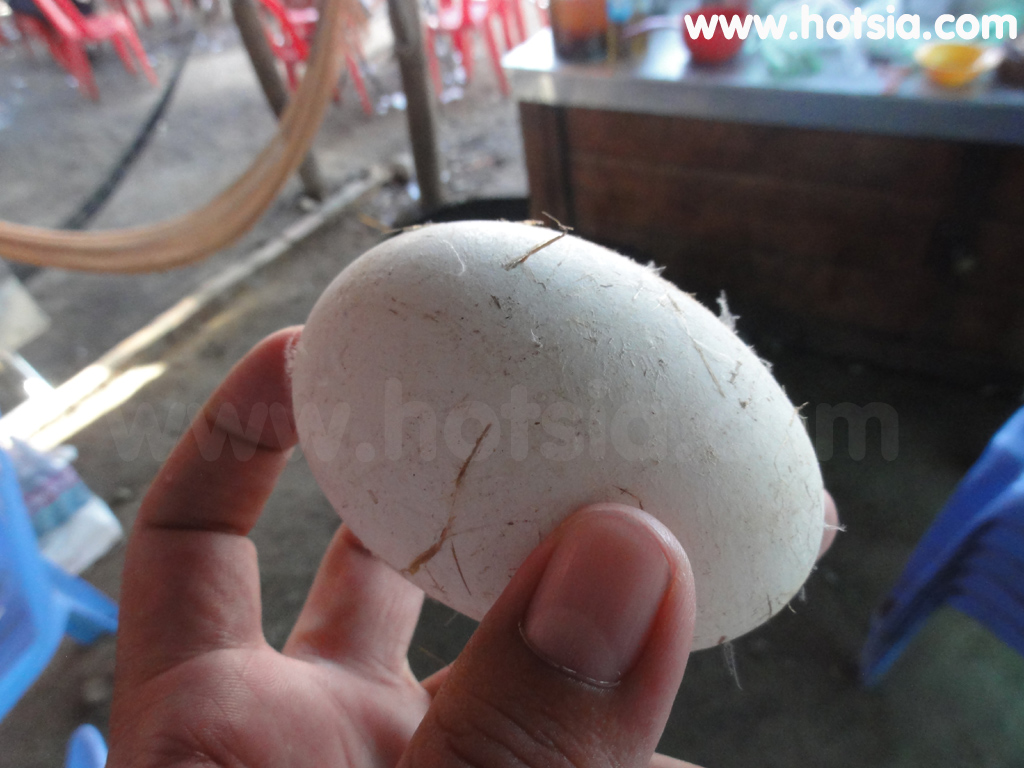 กำปงธม ไข่ห่านทอด