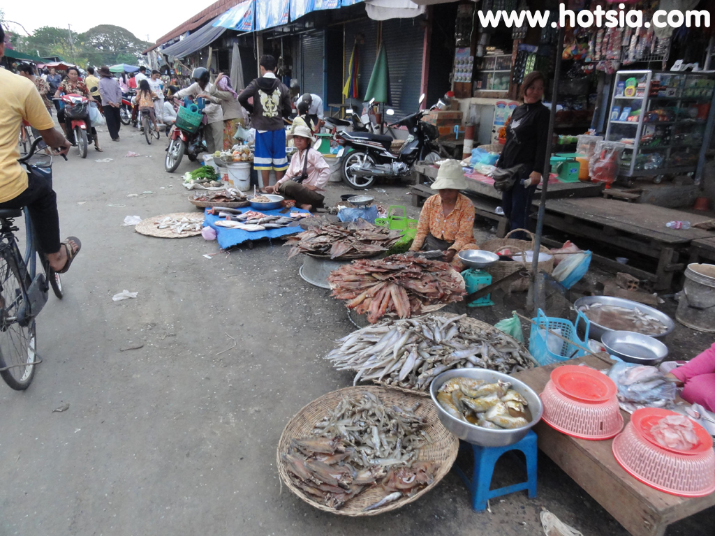 กำปงธม ตลาดกำปงธม