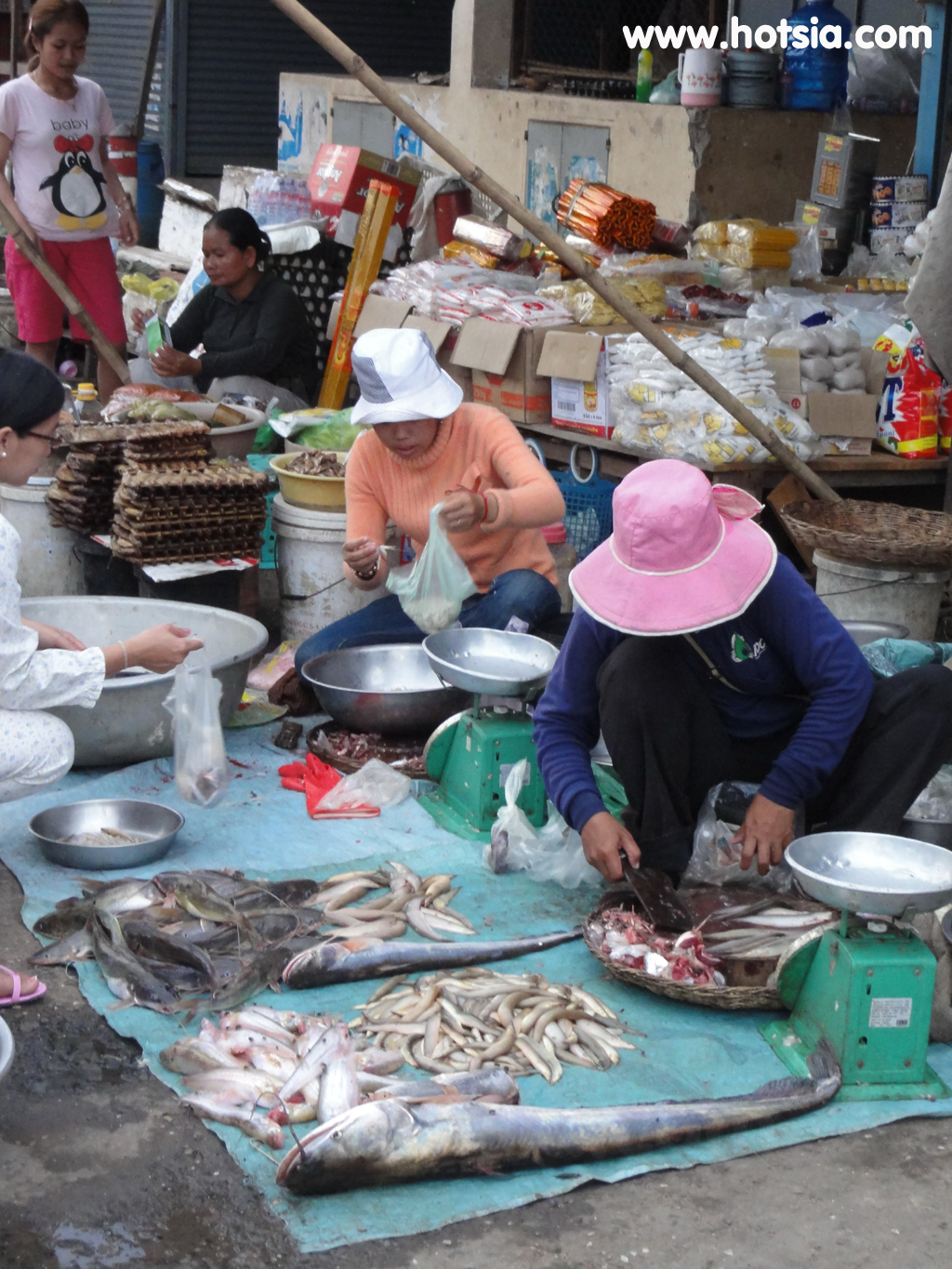 กำปงธม ตลาดกำปงธม