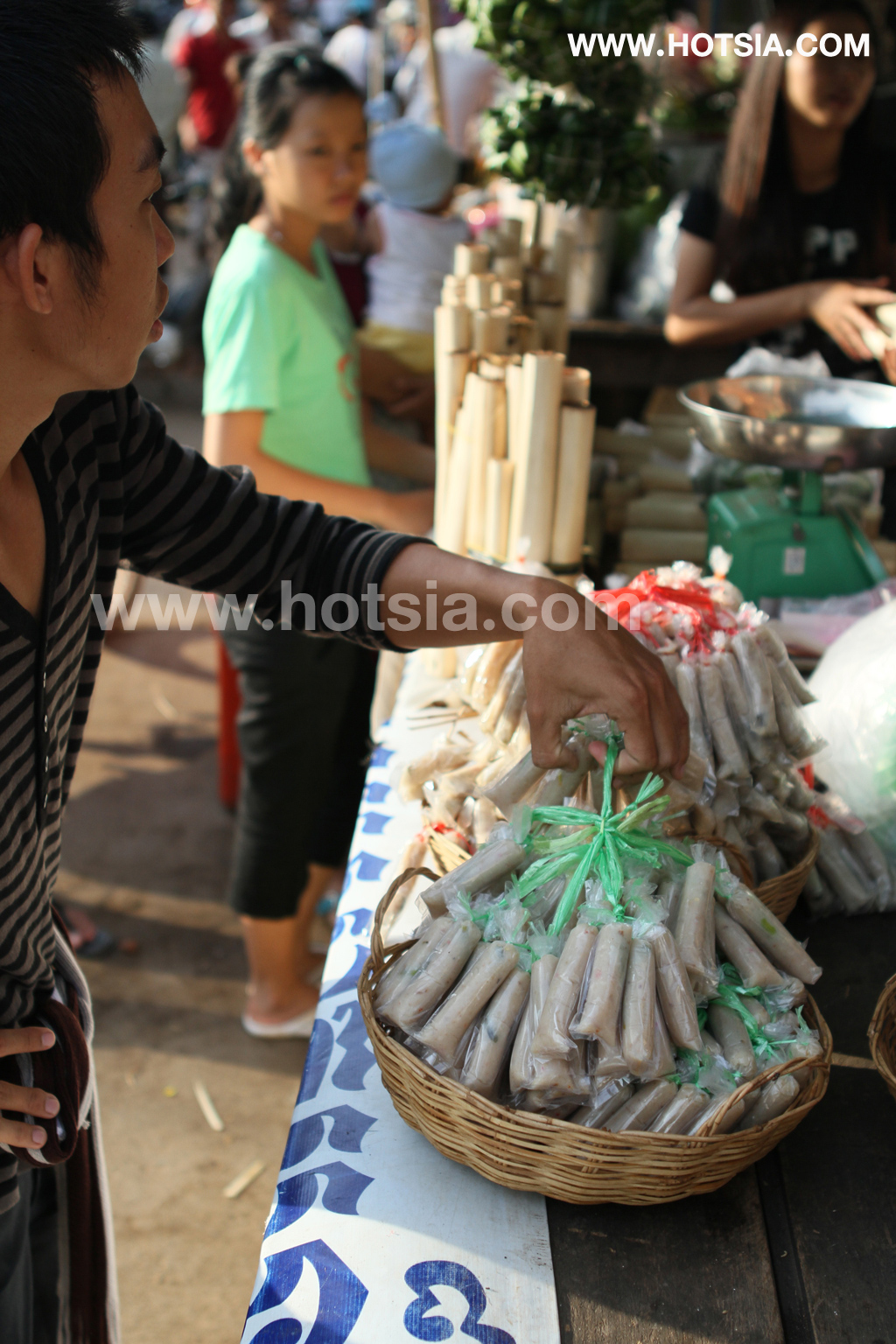 กระแจะ แหนมปลา ข้าวหลาม ของฝากจังหวัดกระแจะ