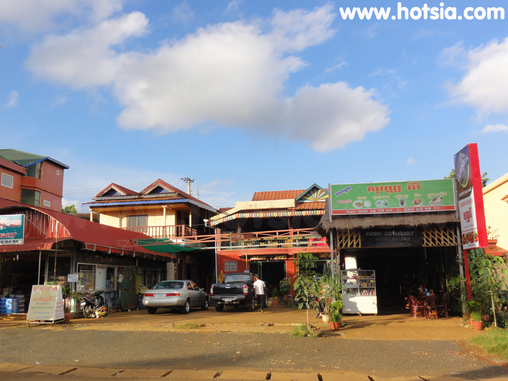 มณฑลคีรี โรงแรมและที่พักในเมืองแสนมโนรม มณฑลคีรี