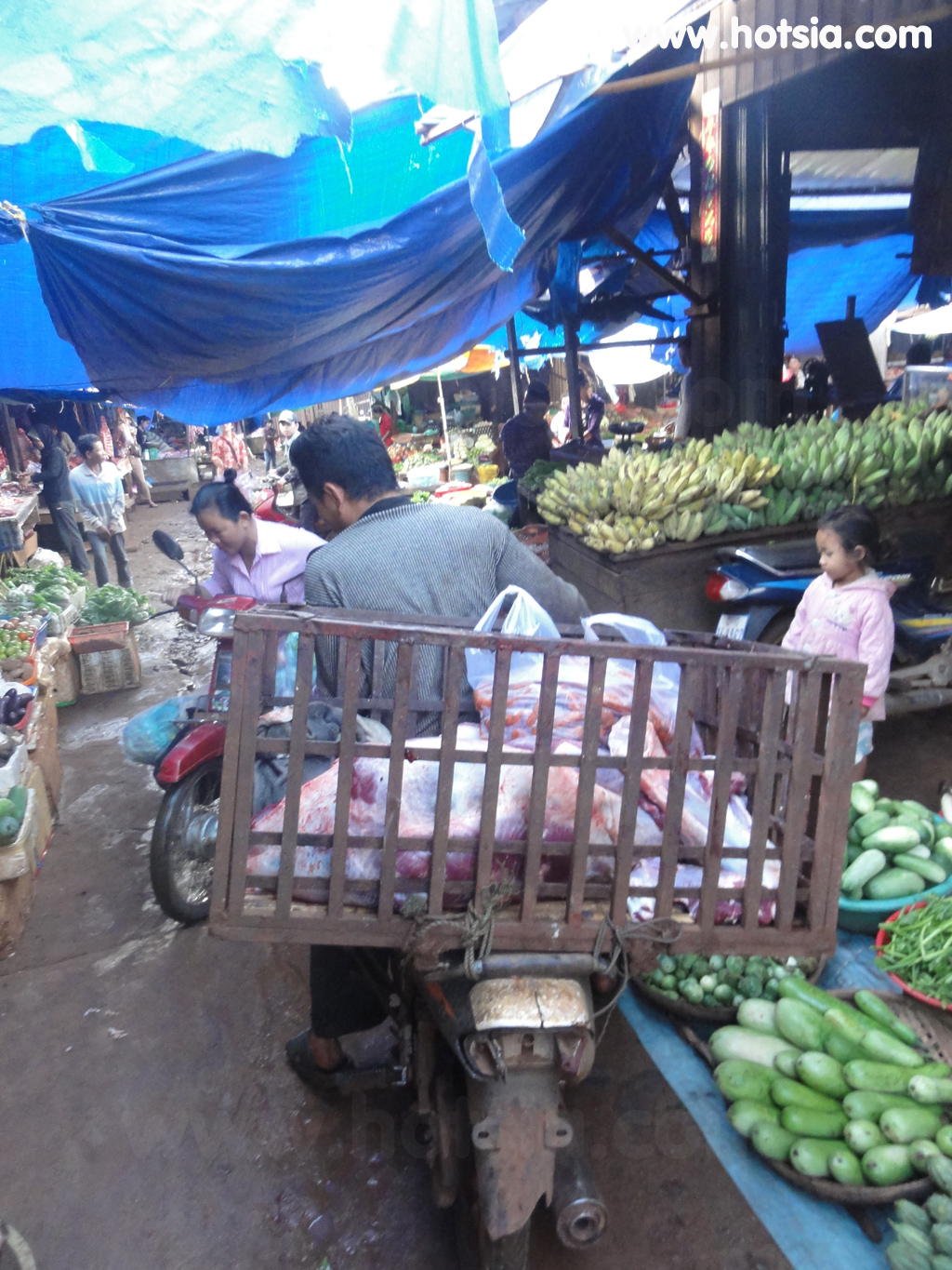 มณฑลคีรี ตลาดเช้าเมืองแสนมโนรม มณฑลคีรี
