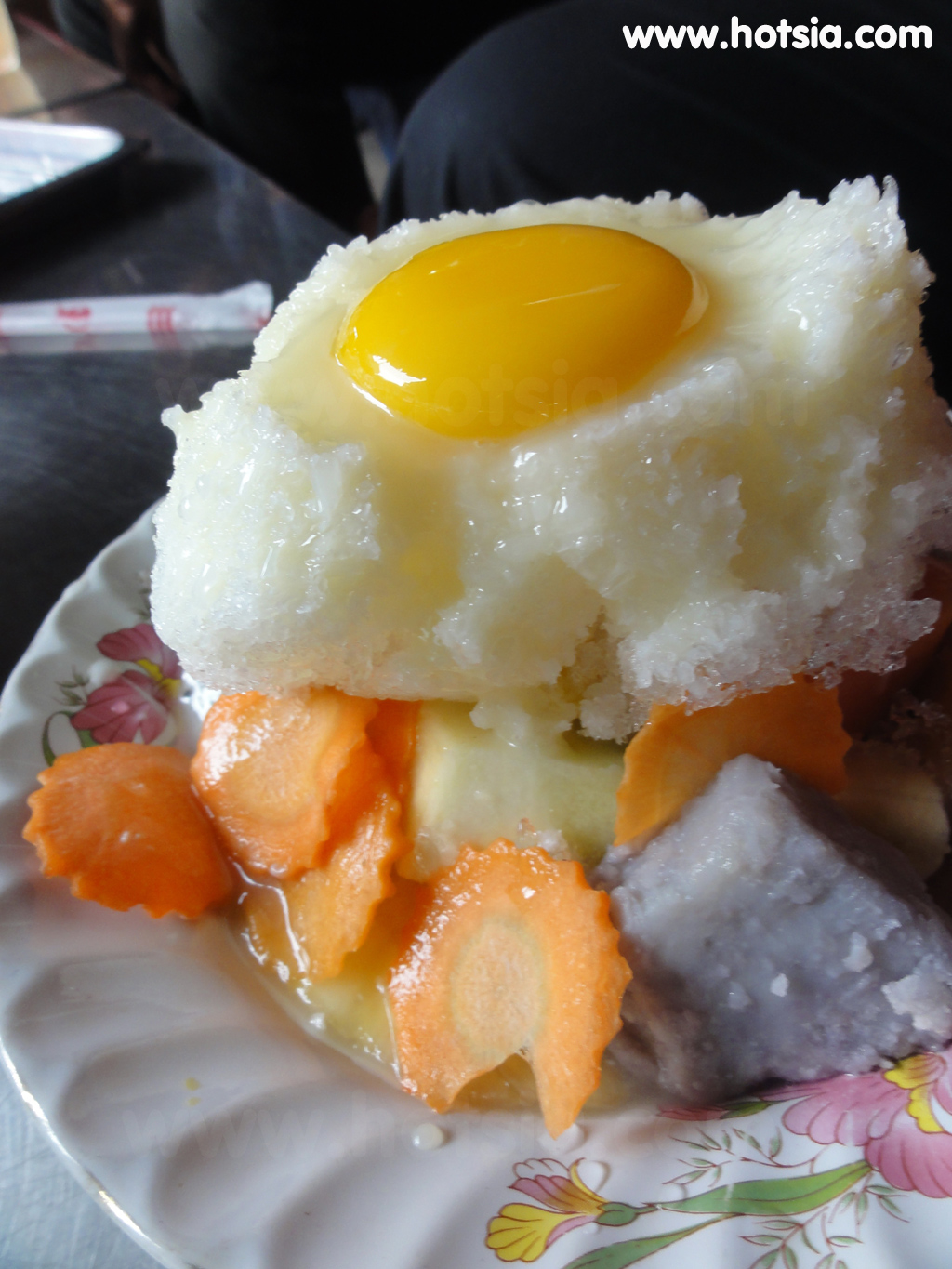 พนมเปญ น้ำแข็งไข่ดาว