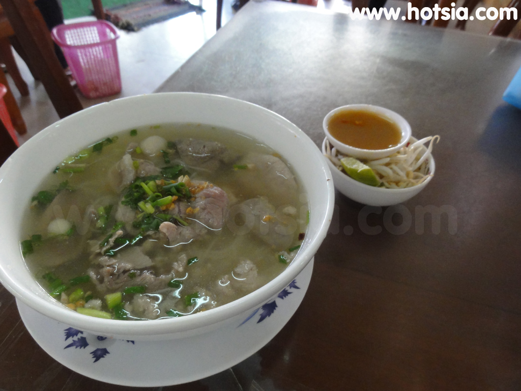 กรุงพนมเปญ ร้านก๋วยเตี๋ยวอร่อยจัดในพนมเปญ