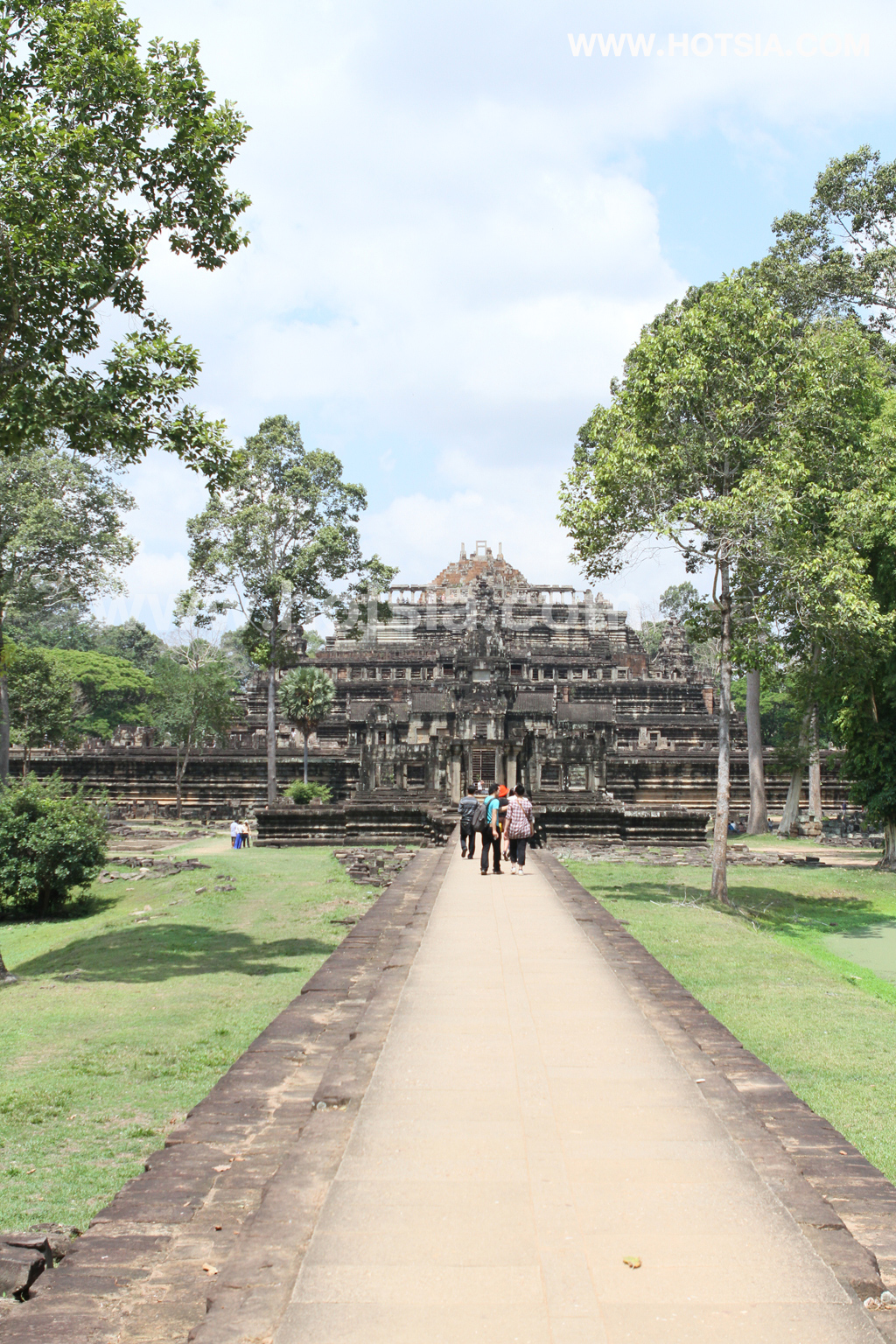 เที่ยวเสียมเรียบ นครวัด ปราสาทบายน