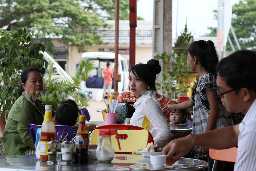 เที่ยวสตรึงแตรง ร้านอาหารเช้าสตรึงแตรง