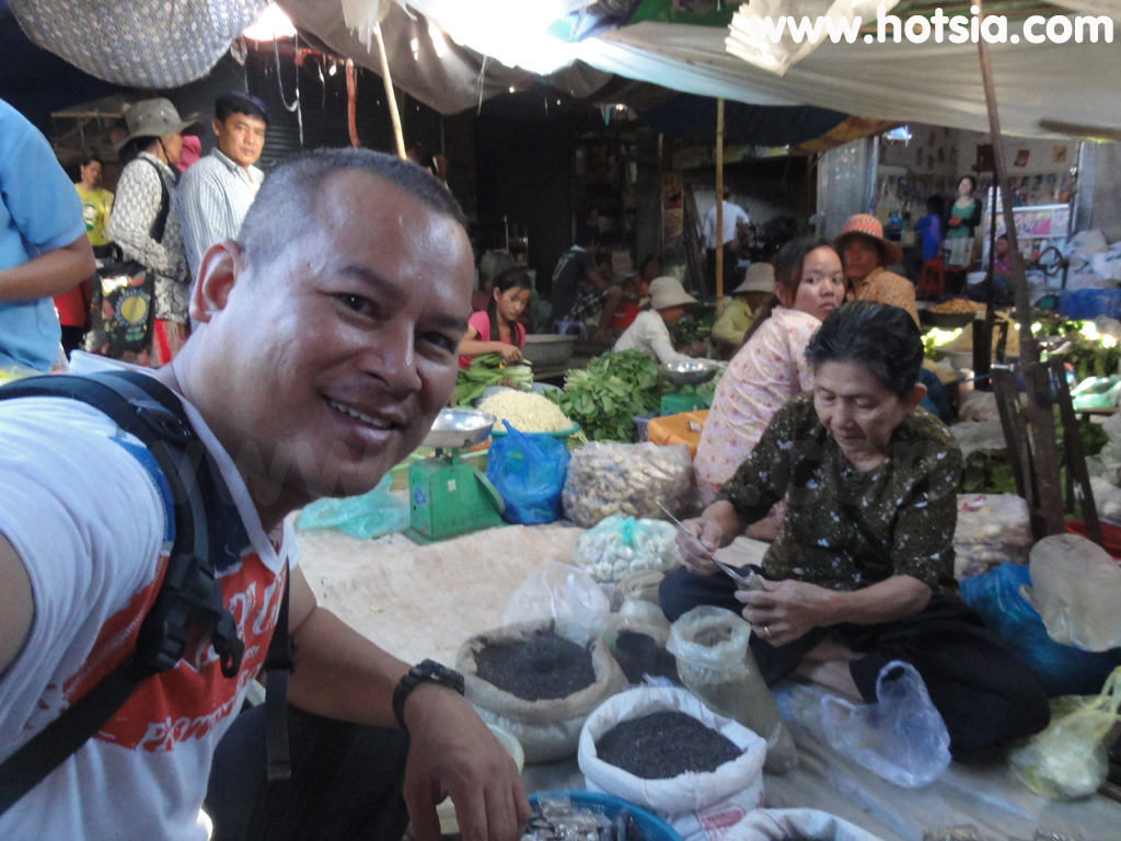 จังหวัดตาแก้ว ตลาดเช้าจังหวัดตาแก้ว