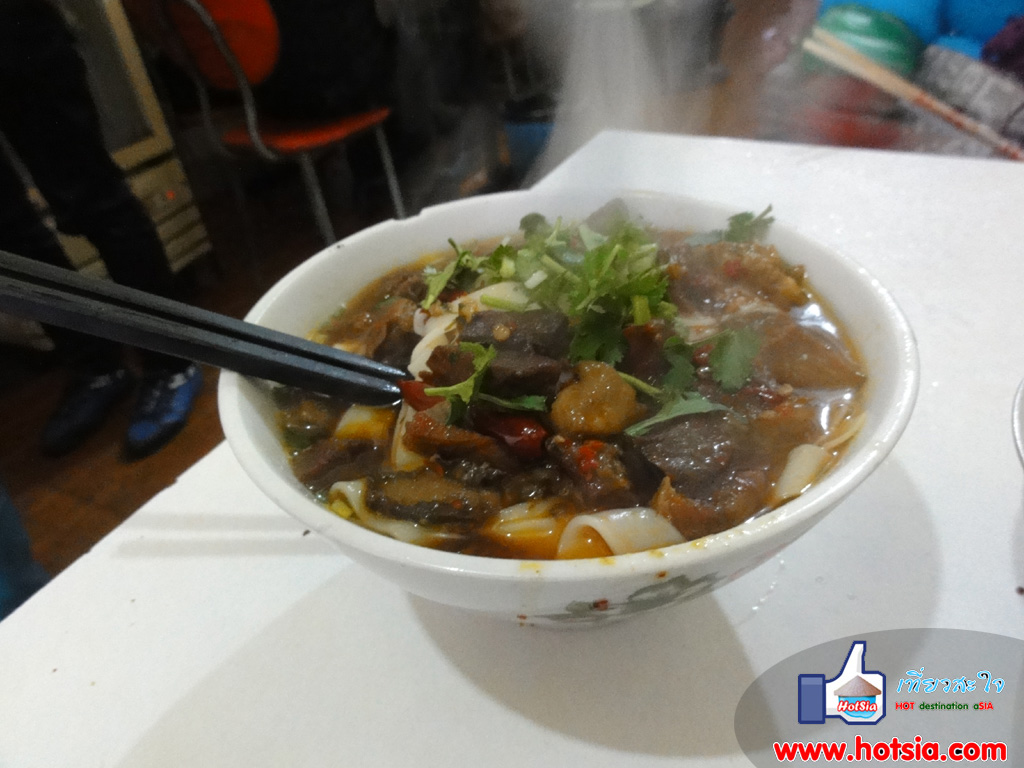 เที่ยวมณฑลหูหนาน ร้านก๋วยเตี๋ยวแนะนำในเฟิ่งหวง