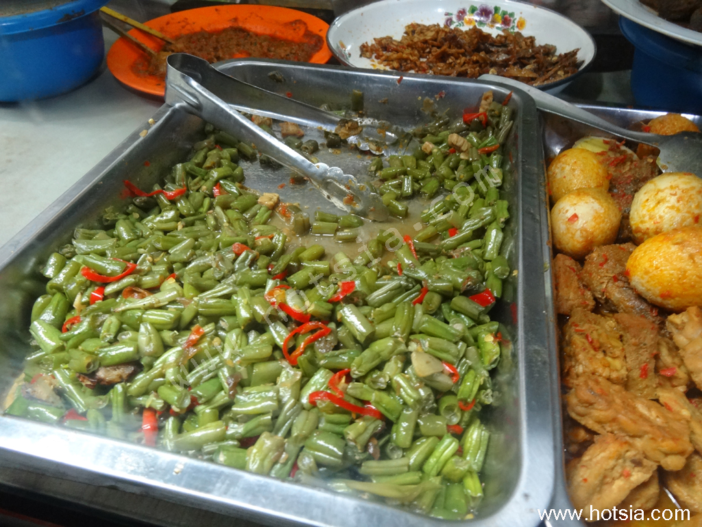 เที่ยวบาหลีด้วยตัวเอง อาหารการกินชาวบาหลี