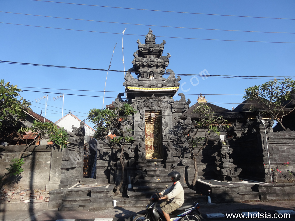เที่ยวบาหลีด้วยตัวเอง ต้นตำหรับศาลพระภูมิในบาหลี อินโดนีเซีย