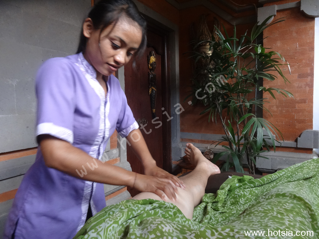 เที่ยวบาหลีด้วยตัวเอง นวดสไตย์บาหลีในเมืองอูบุด