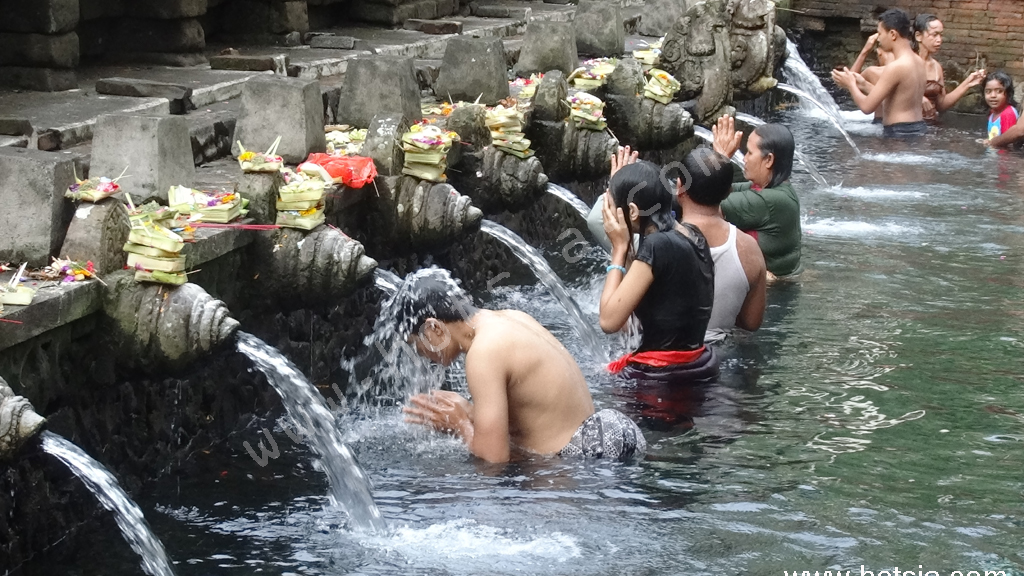 เที่ยวบาหลีด้วยตัวเอง เมืองอูบุด บาหลี