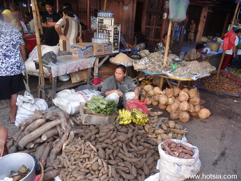 ข้อมูลท่องเที่ยวเมดาน สุมาตรา อินโดนีเซีย ตลาดเช้าเมืองเซียนต้า