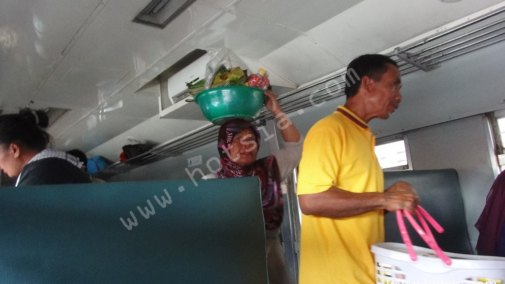 ข้อมูลท่องเที่ยวเมดาน สุมาตรา อินโดนีเซีย นั่งรถไฟจากเมดานไปเซียนต้า