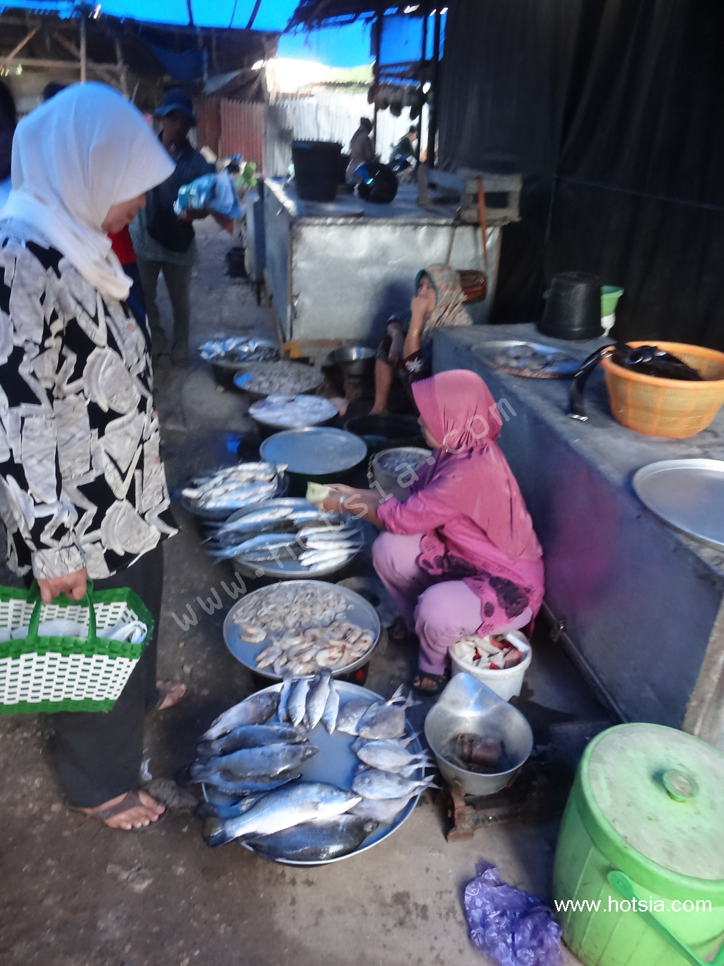 ซูมีเนป (sumenep) ตลาดเช้าซูมีเนป