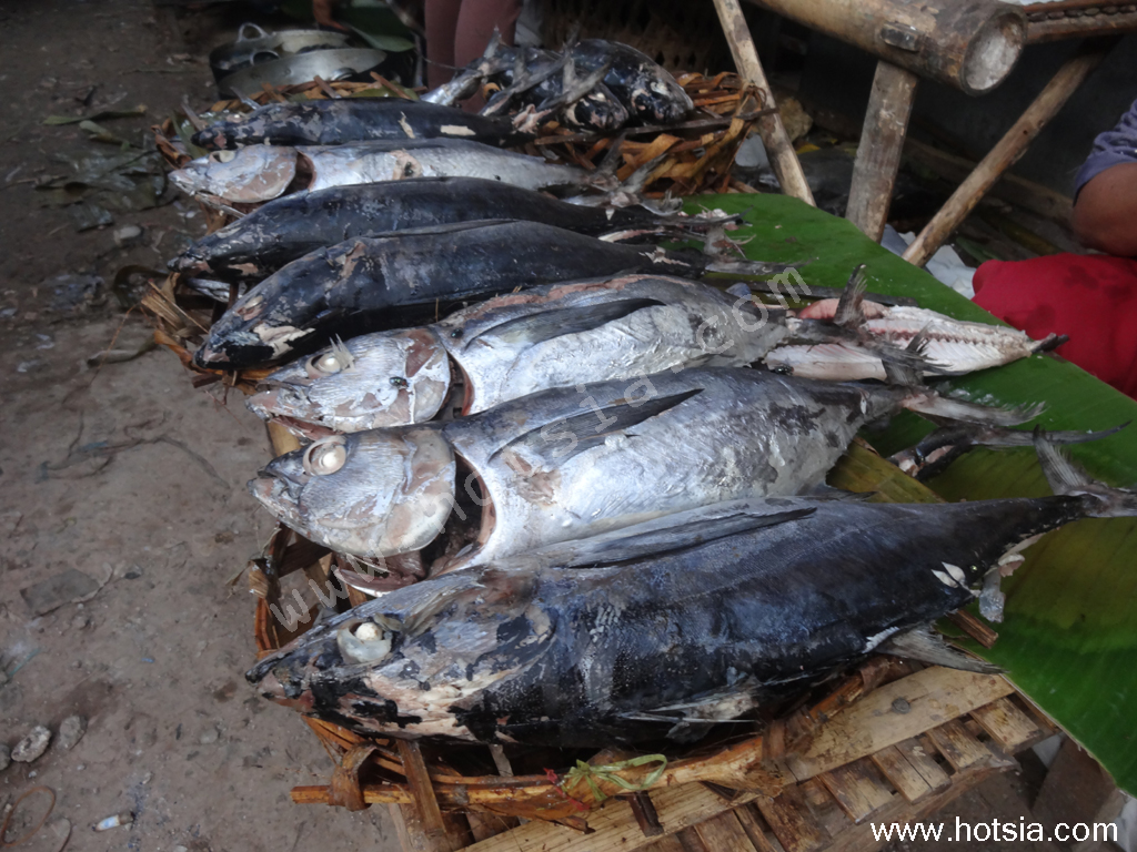 ซูมีเนป (sumenep) ตลาดเช้าซูมีเนป