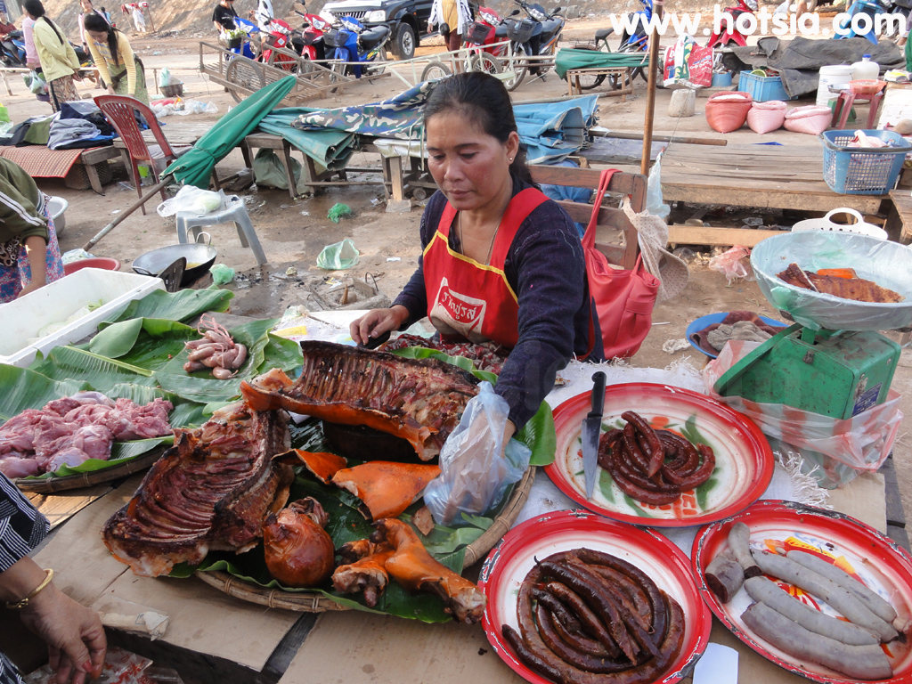 เที่ยวอัตตะปือ ตลาดอัตตะปือ