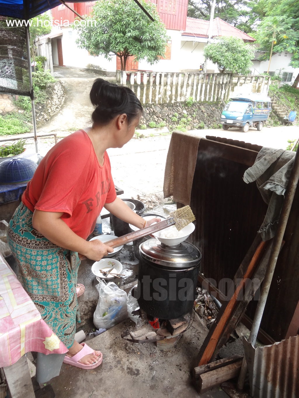 เมืองห้วยทราย แขวงบ่แแก้ว เฝ๋อเป็ดห้วยทราย