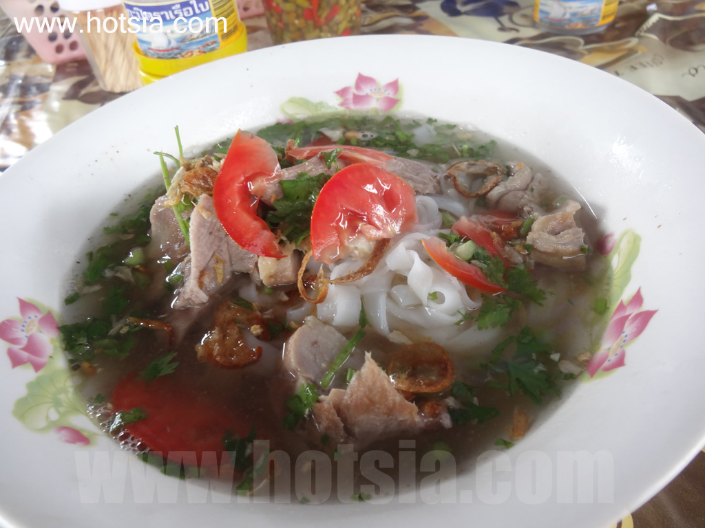 เมืองห้วยทราย แขวงบ่แแก้ว เฝ๋อเป็ดห้วยทราย