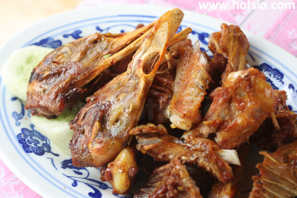 เที่ยวแขวงบ่อแก้ว ปิ้งเป็ดร้านโค้งแว๊บห้วยทราย