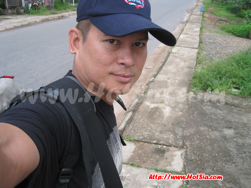 นั่งรถจากปากซันไปเวียงจันทน์