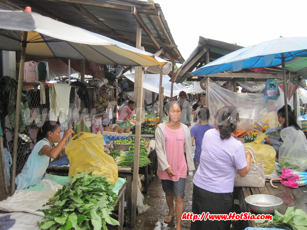 ปากซัน บริคำไชย ตลาดปากซัน