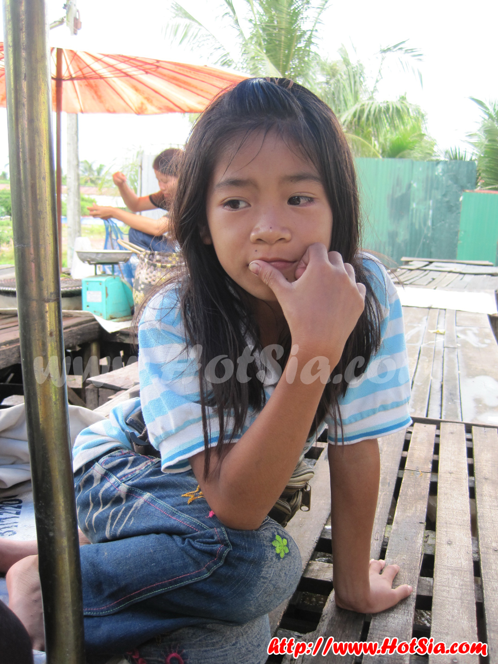 ปากซัน บริคำไชย ตลาดปากซัน