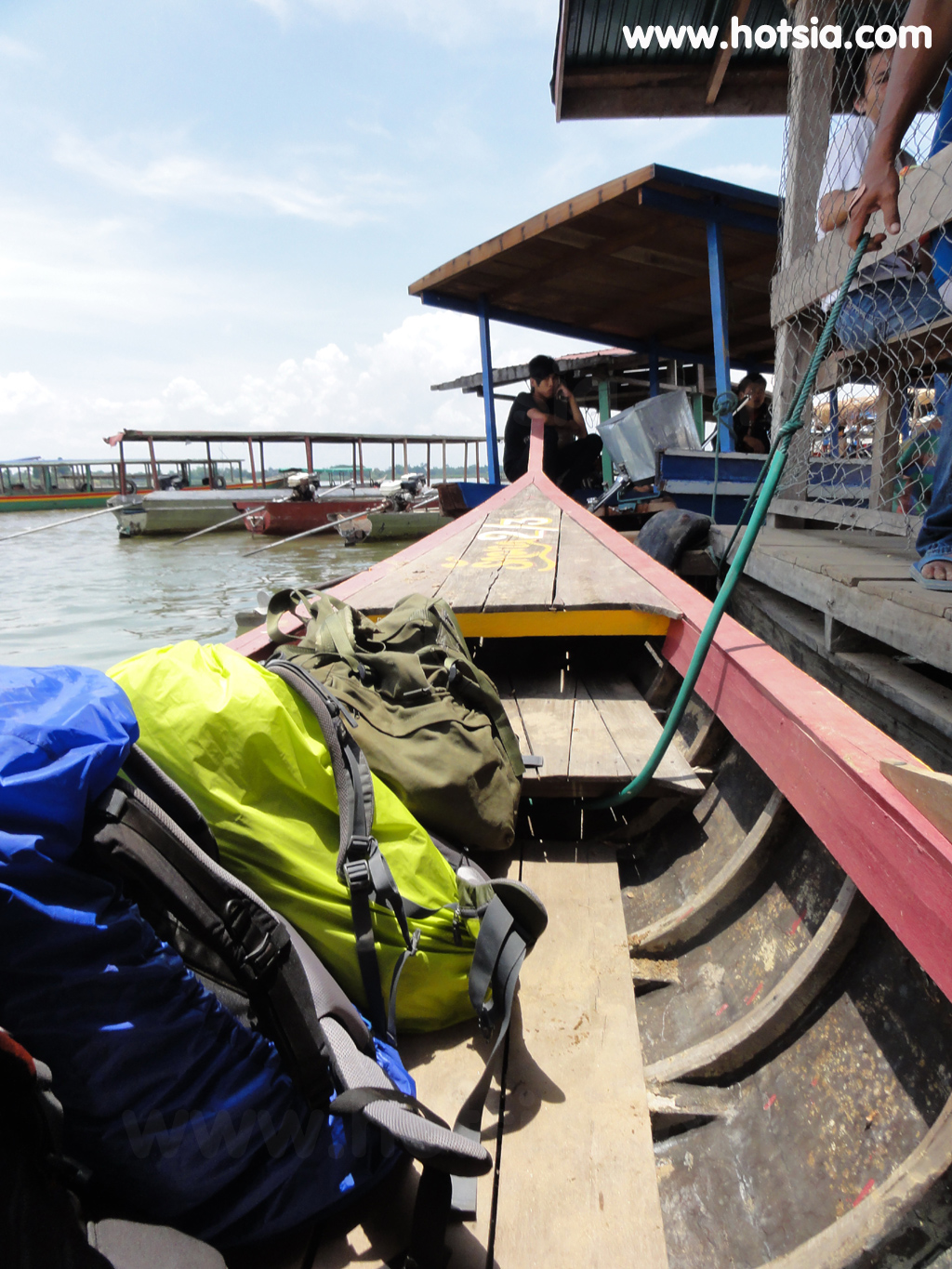 เที่ยวจำปาสัก เรือจากนากะสังไปดอนเดช