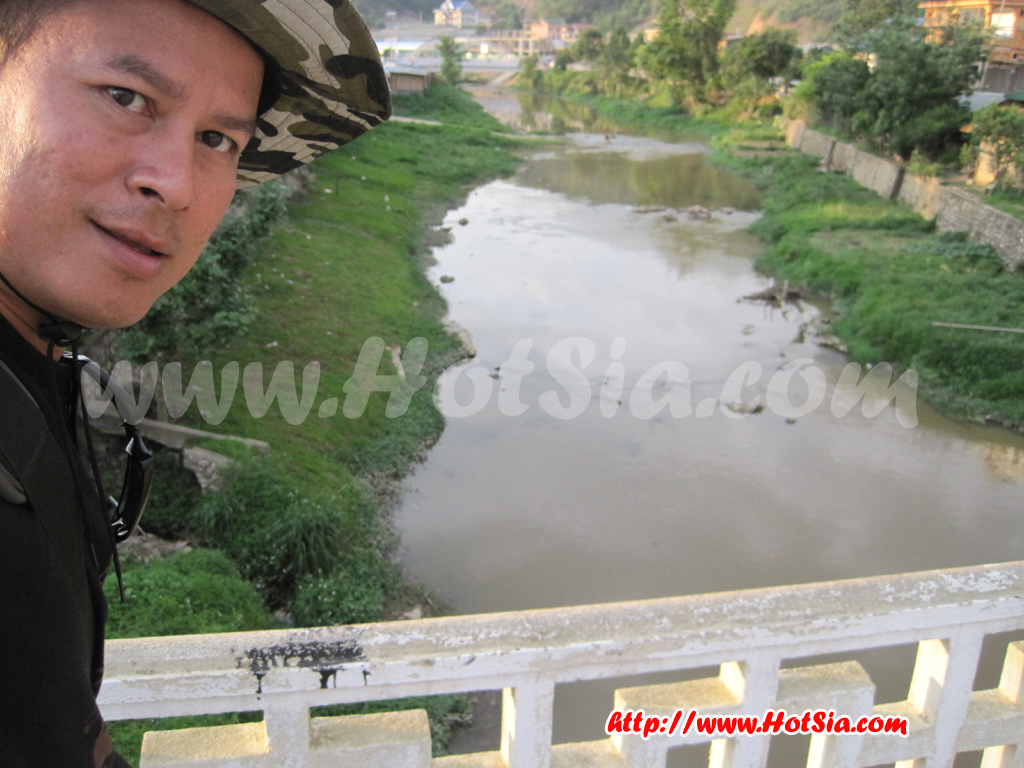 ซำเหนือแขวงหัวพัน เดินเล่นที่ซำเหนือ แขวงหัวพัน