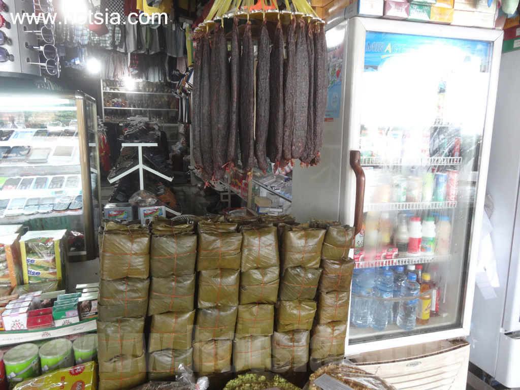 แขวงคำม่วน หม่ำคำม่วน เมืองท่าแขก ลาว