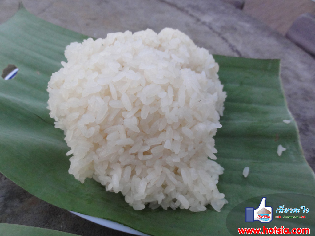 หลวงน้ำทา ข้าวเหนียว ส้มตำ เป็ดย่าง หลวงน้ำทา