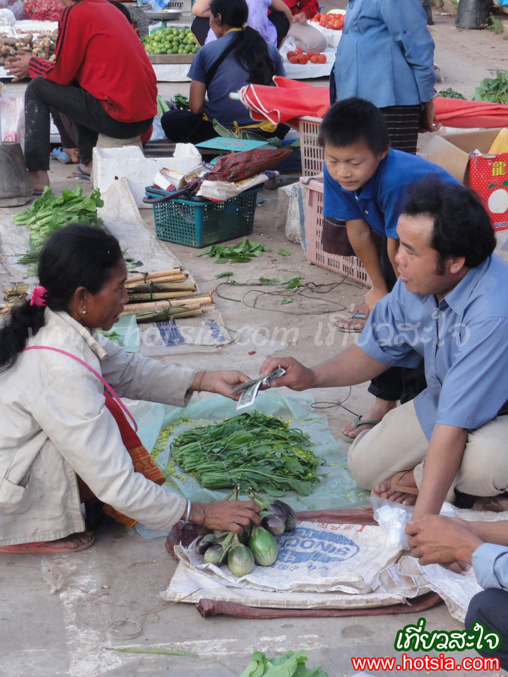 หลวงน้ำทา ตลาดเย็นหลวงน้ำทา 2013
