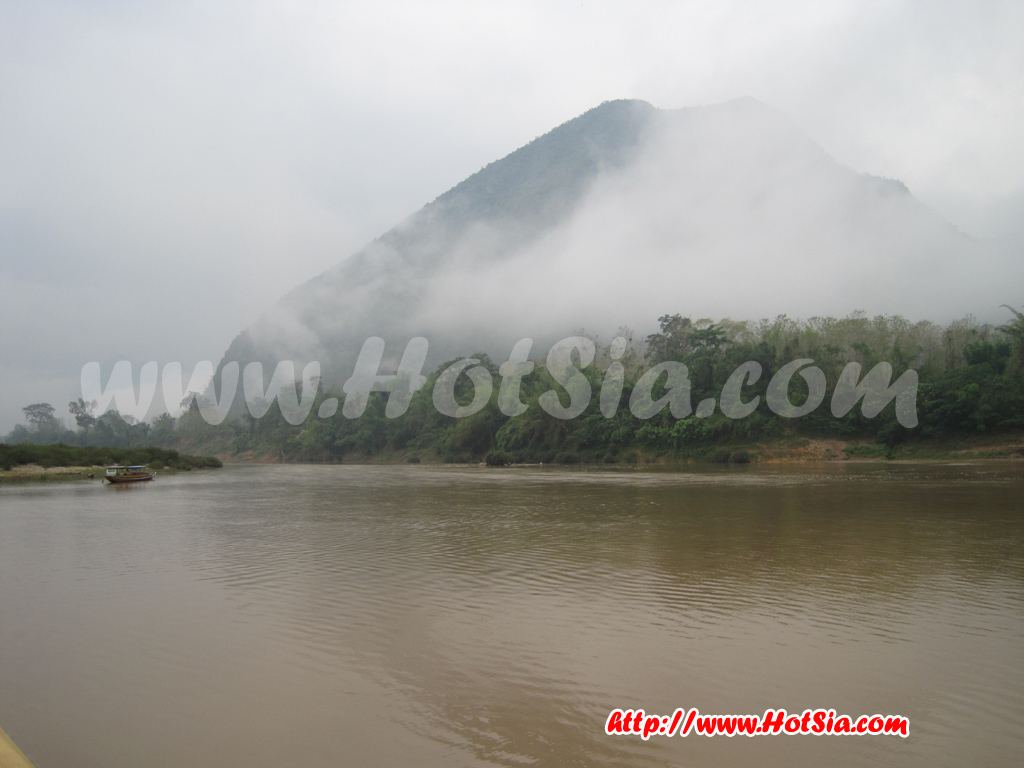 หลวงพระบาง เมืองงอย ลาว(muang ngoi)