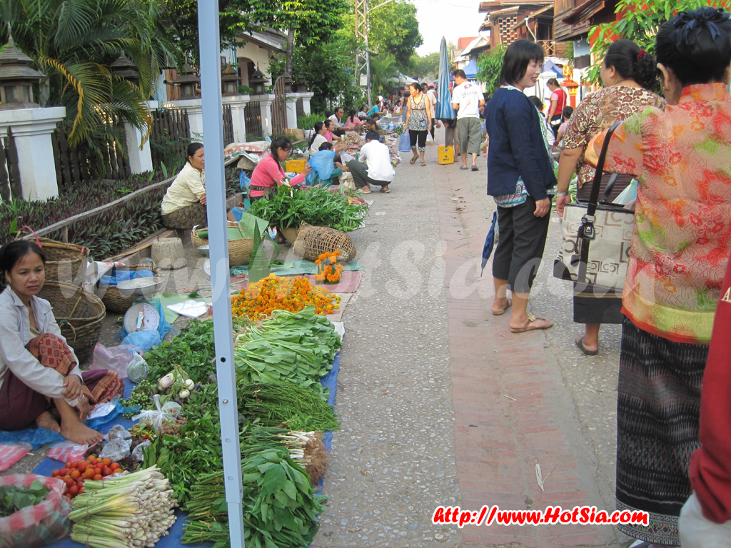 หลวงพระบาง ตลาดเช้าหลวงพระบาง(morning market)