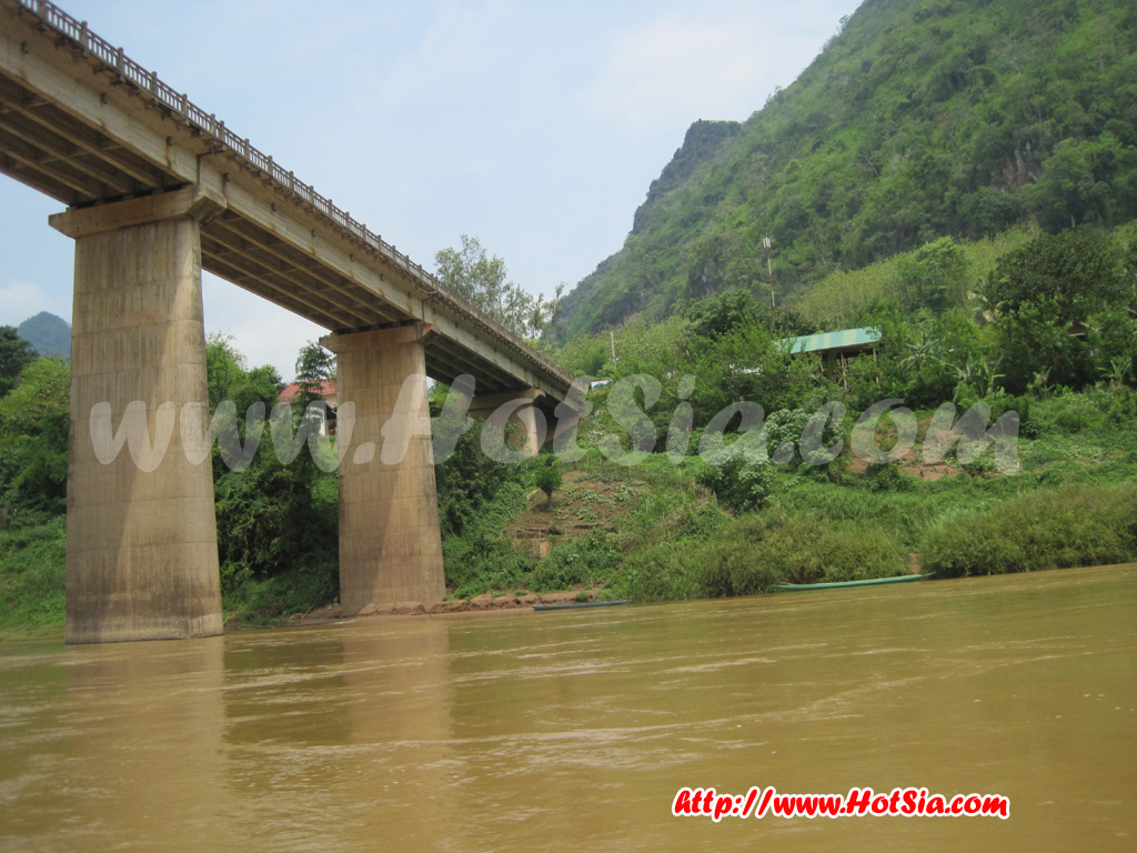 หลวงพระบาง เมืองหนองเขียว ลาว(nong khiaw)