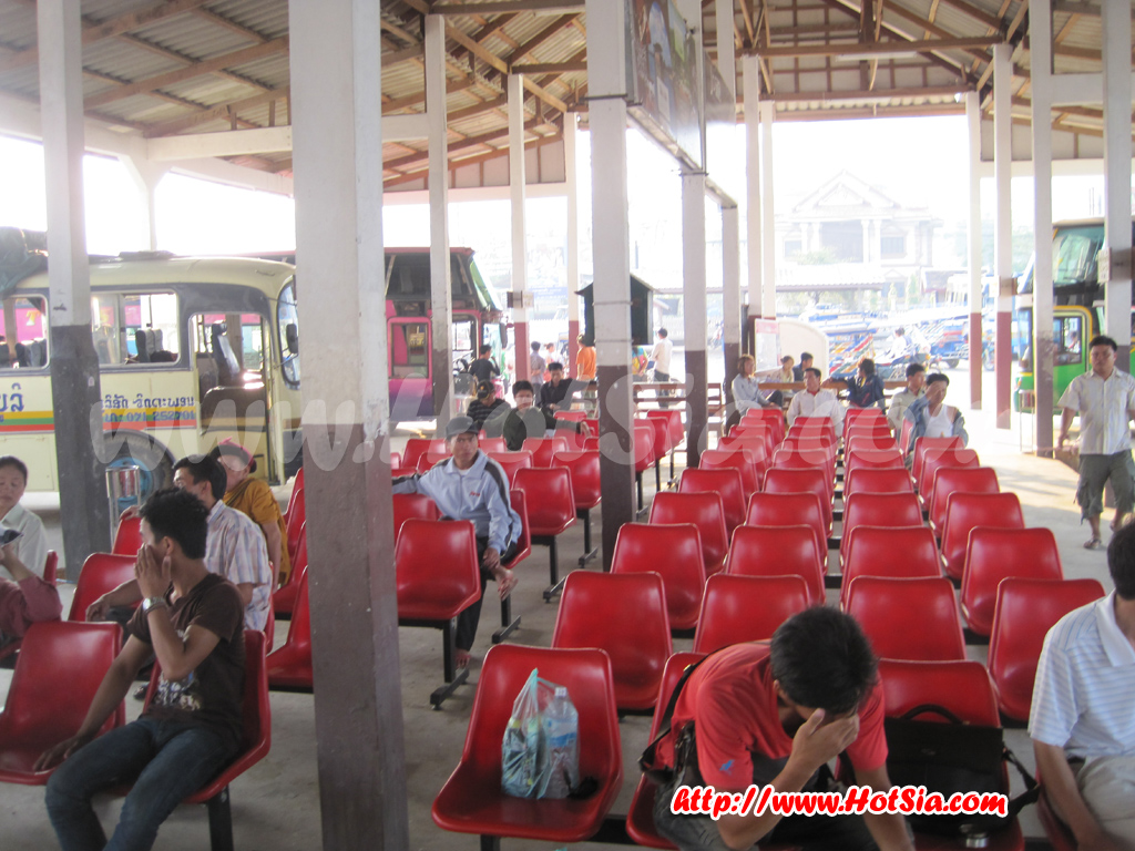 หลวงพระบาง สถานีขนส่งสายใต้หลวงพระบาง
