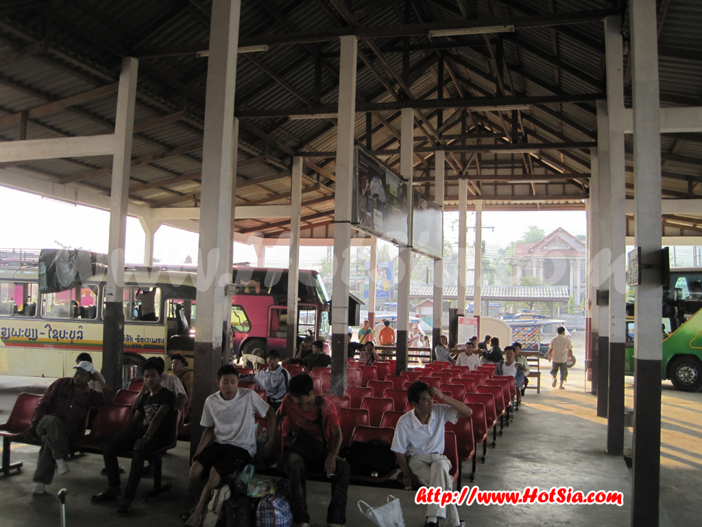 หลวงพระบาง สถานีขนส่งสายใต้หลวงพระบาง