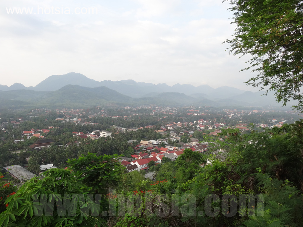 เที่ยวหลวงพระบางด้วยตัวเอง พระธาตุพูสี หลวงพระบาง 2013