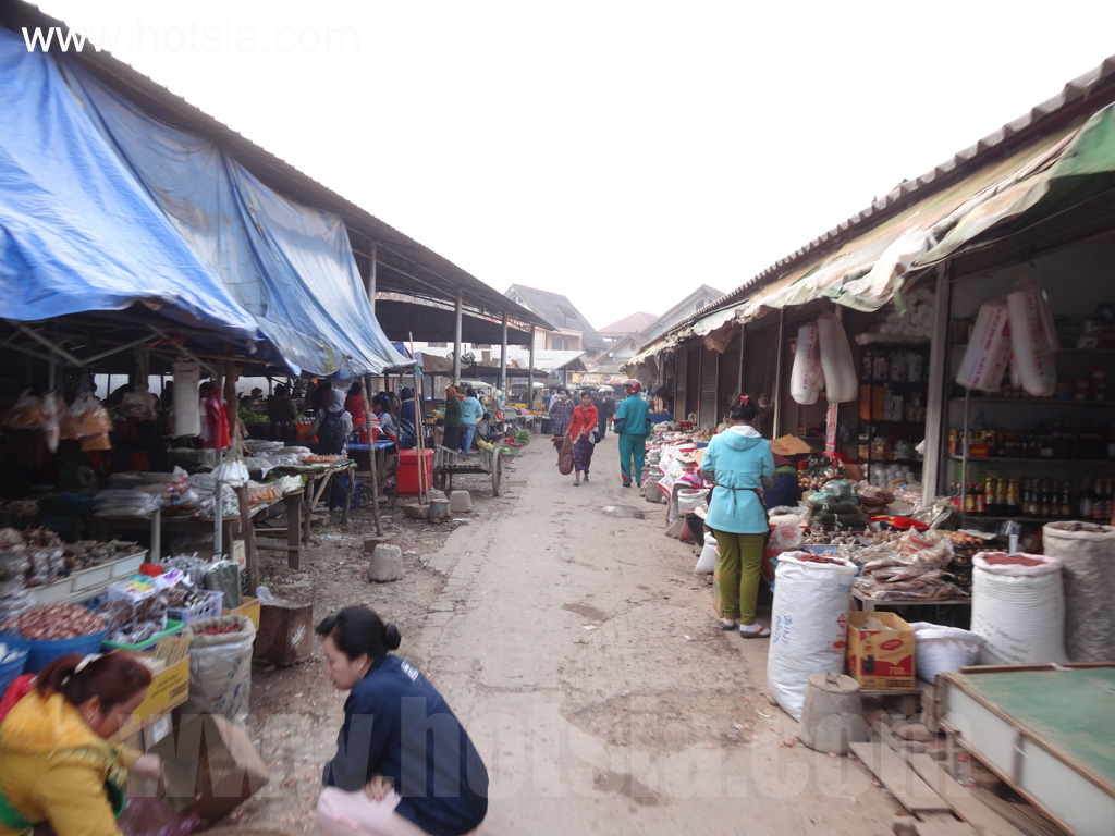อุดมไชย ตลาดเช้าอุดมไชย 2014
