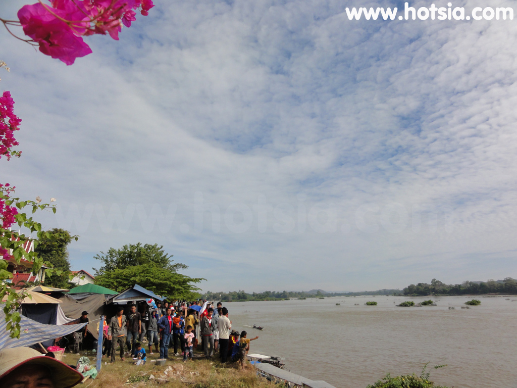 เที่ยวปากเซ จำปาสัก งานแข่งเรือประจำปีที่ดอนโขง แขวงจำปาสัก